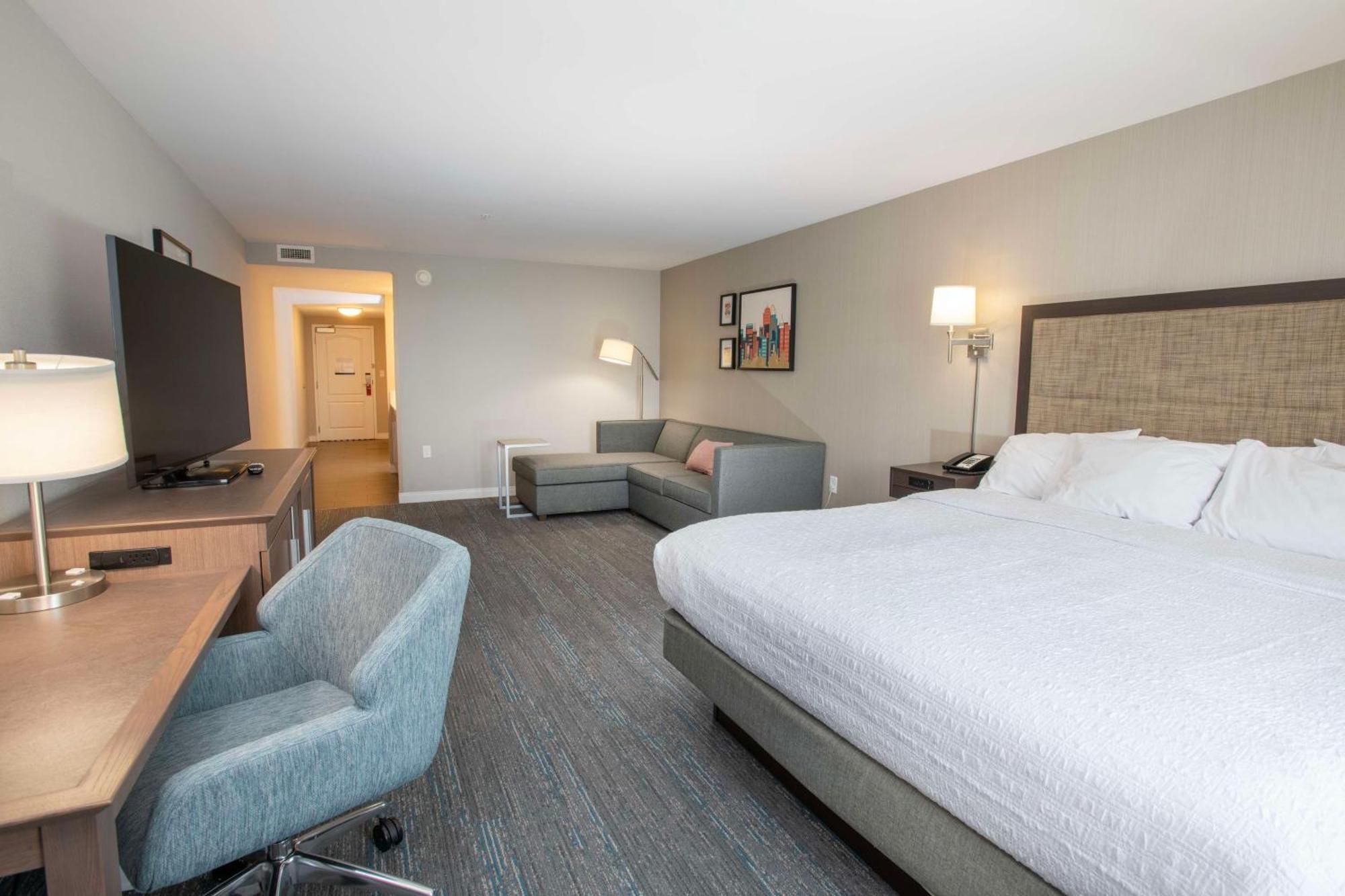 Hampton & - Cincinnati/kenwood, Oh Hotel 3*