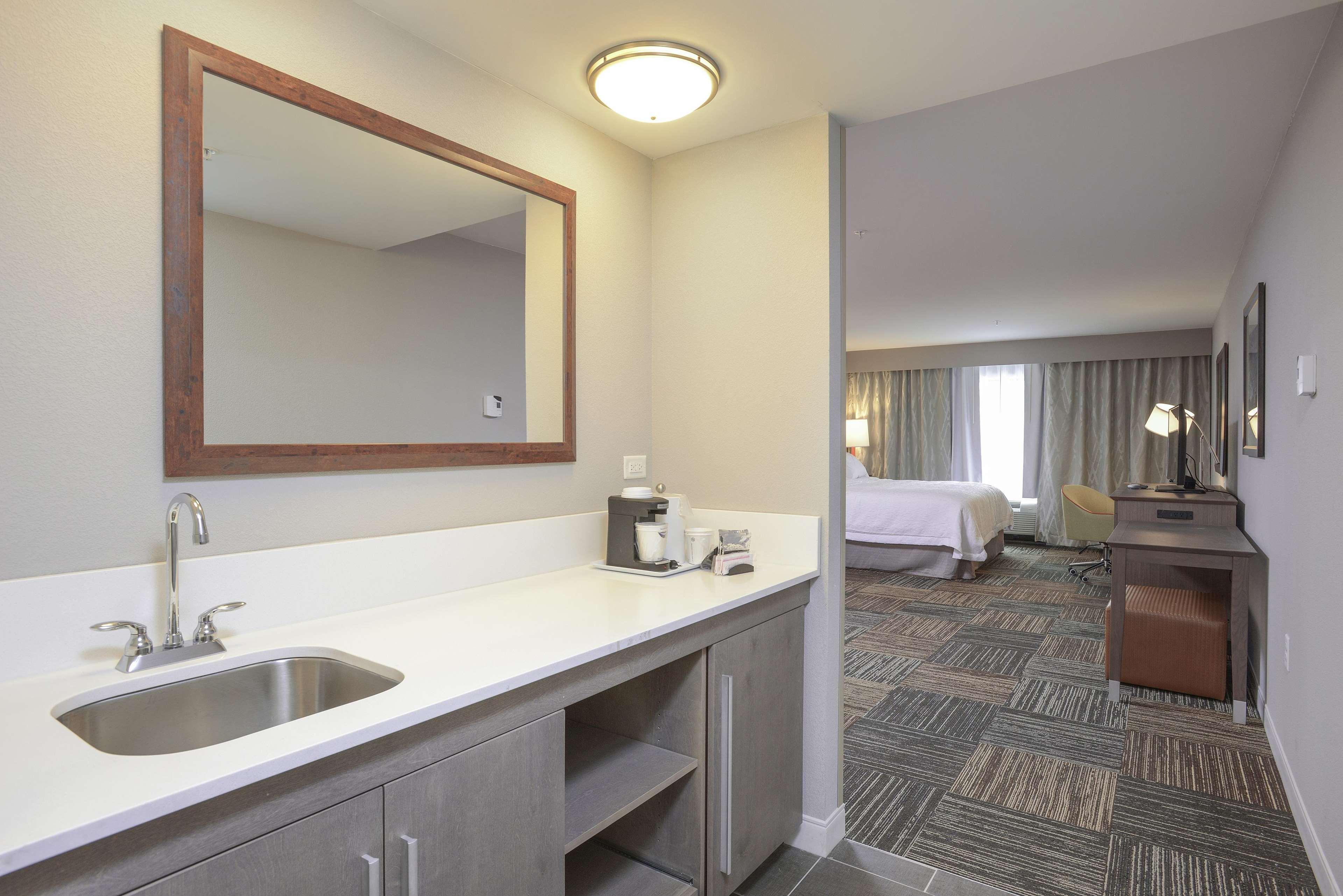 Hampton & - Cincinnati/kenwood, Oh Hotel 3*